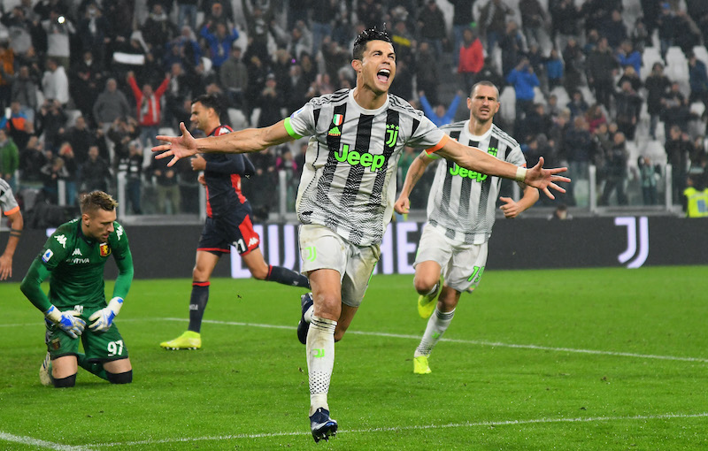 Juventus v Genoa CFC - Serie A