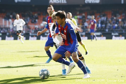 Valencia_Eibar_200104_0004_