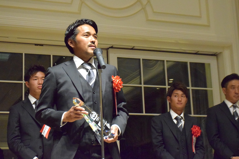 興梠慎三が「浦和レッズサポーターが選ぶMVP」の「SEASON MVP」を受賞