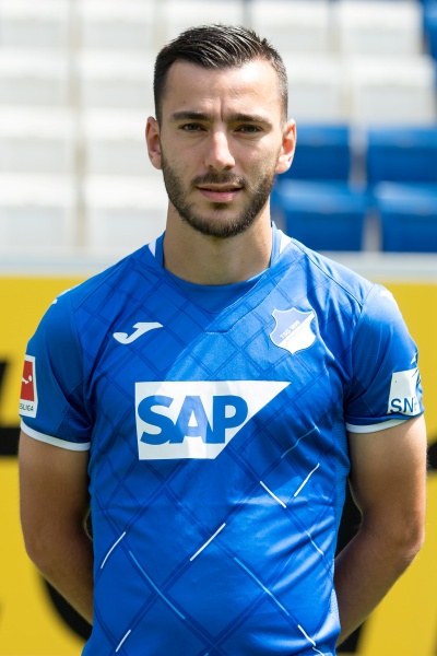 サルギス・アダムヤンの写真