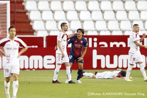 Albacete_Huesca_200621_0010_