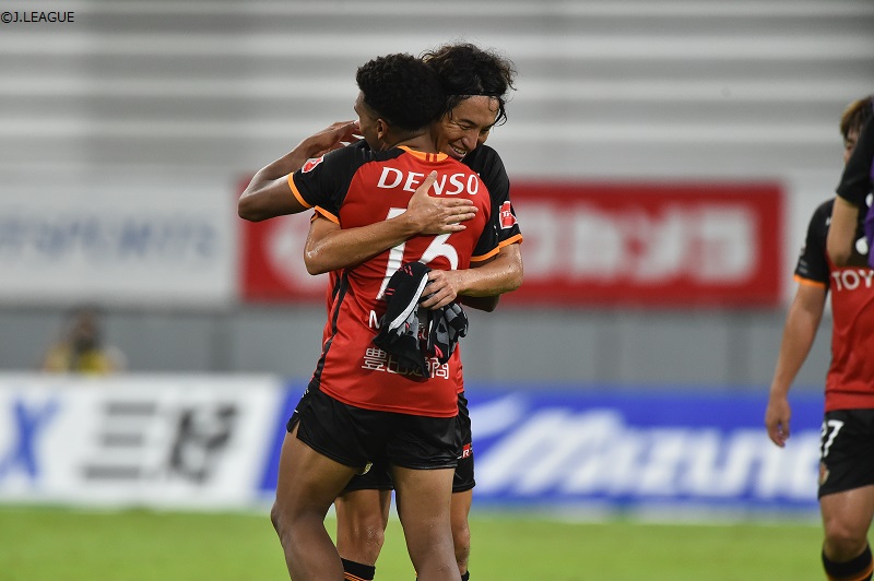 川崎、敵地で名古屋に敗れて今季初黒星…2位C大阪が勝利で差を詰める／J1第12節
