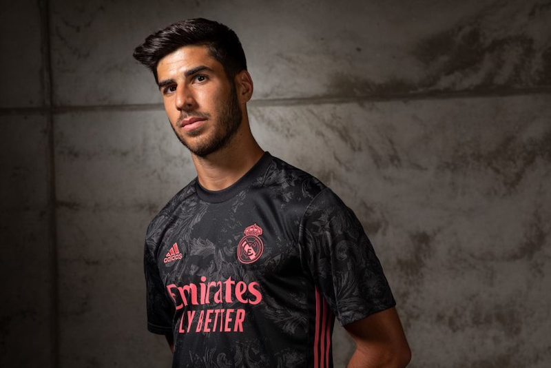 ASENSIO WEARS REAL MADRID THIRD JERSEY