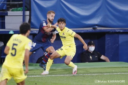 Villarreal_Huesca_200913_0008_