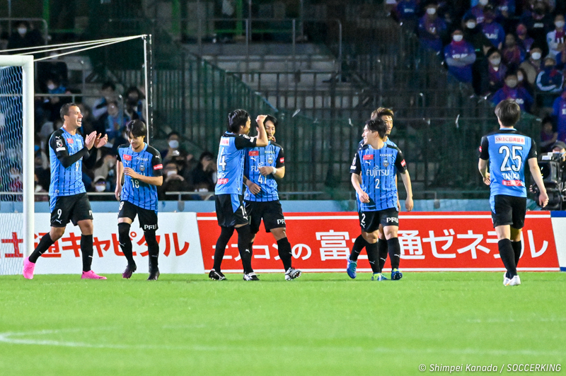 首位の川崎Fがリーグ12連勝…鹿島に勝利した名古屋が3位に浮上／J1第25節