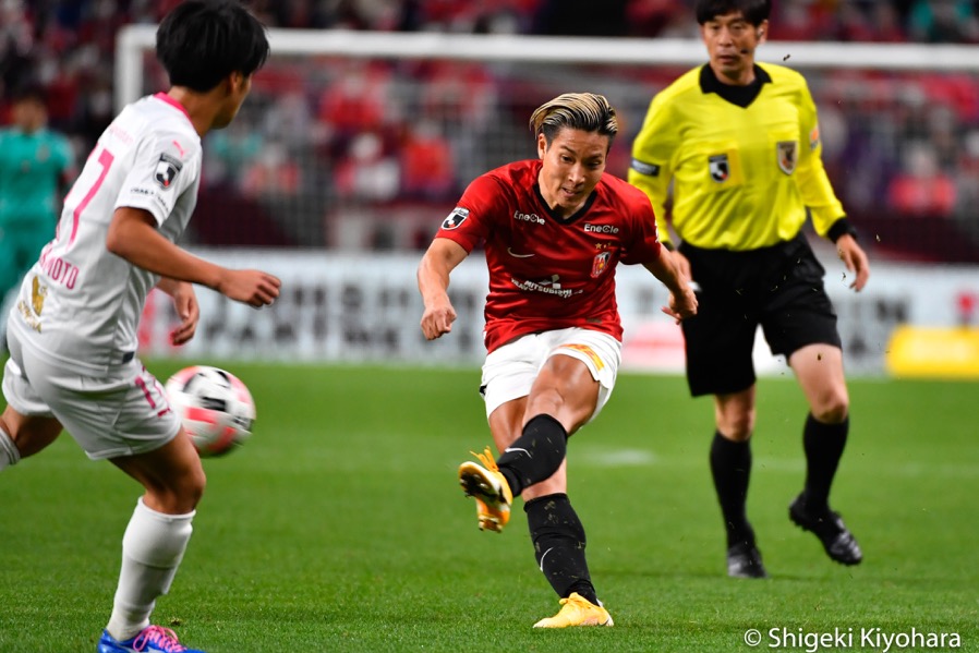 20201024 J1 Urawa vs COsaka Kiyohara12(s)