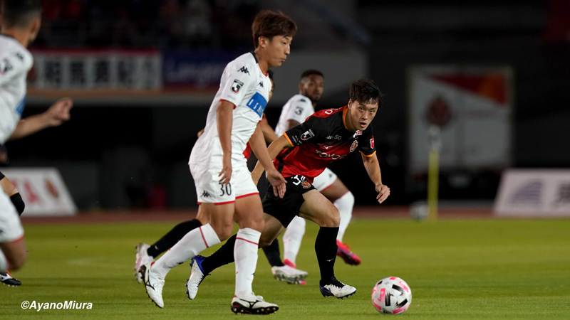 AyanoMiura_201014_002