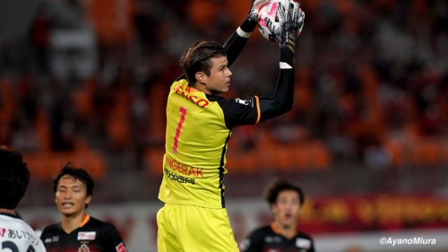 AyanoMiura_201014_020