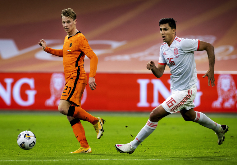 スペイン代表mfロドリ ドイツ代表との一戦へ意気込み Euroのつもりで試合に臨む サッカーキング