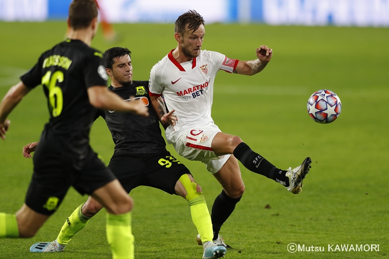 Sevilla_Krasnodar_201104_0008_