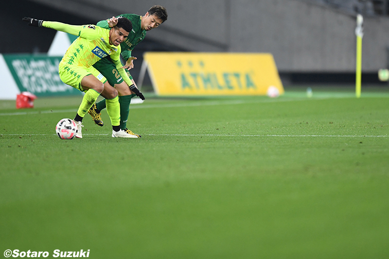 201202SOTARO-017