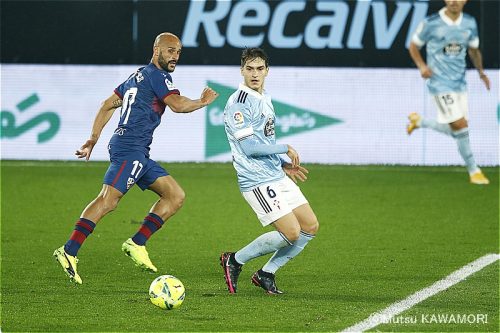 Celta_Huesca_201230_0008_