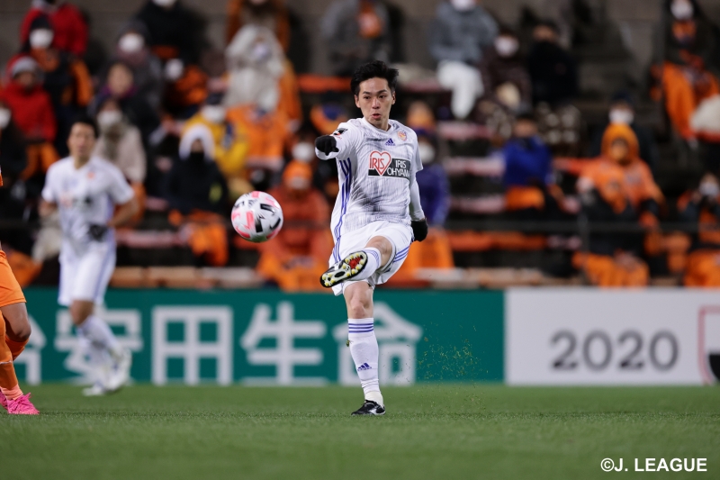 松下佳貴