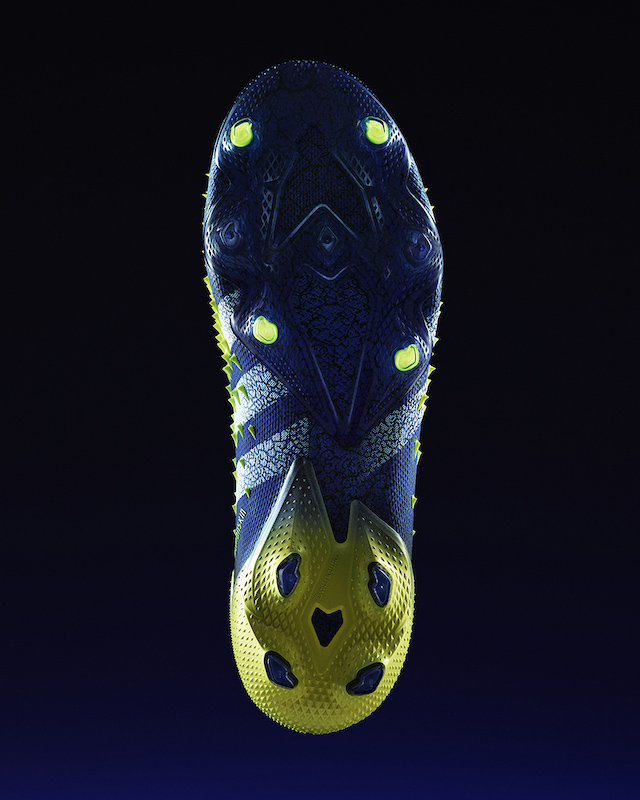 FLOATINGBOOT_OUTSOLE_PREDATOR_P0_097_V3x_FINAL-4x5
