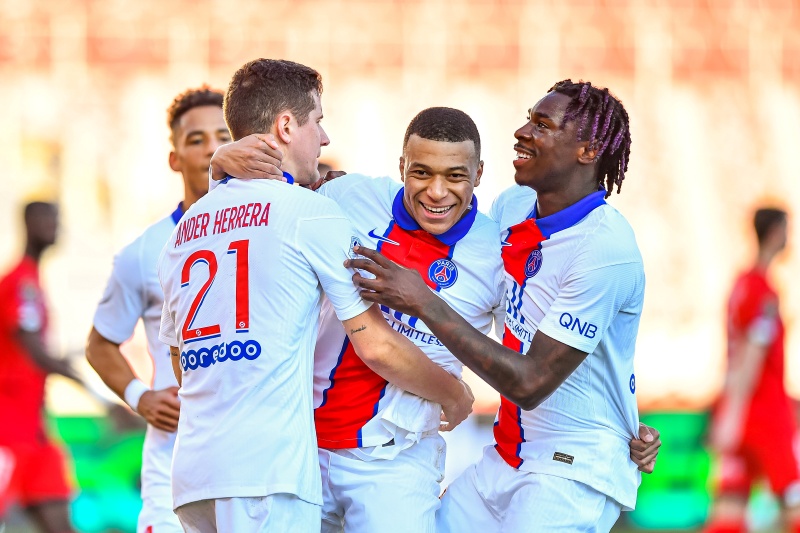 PSG、エンバペ2発など4発で最下位ディジョンに快勝！…暫定2位浮上