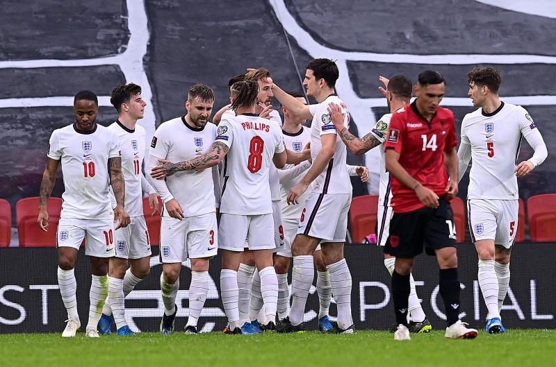 イングランド、ケイン&マウント弾でアルバニア下す…W杯予選開幕2連勝