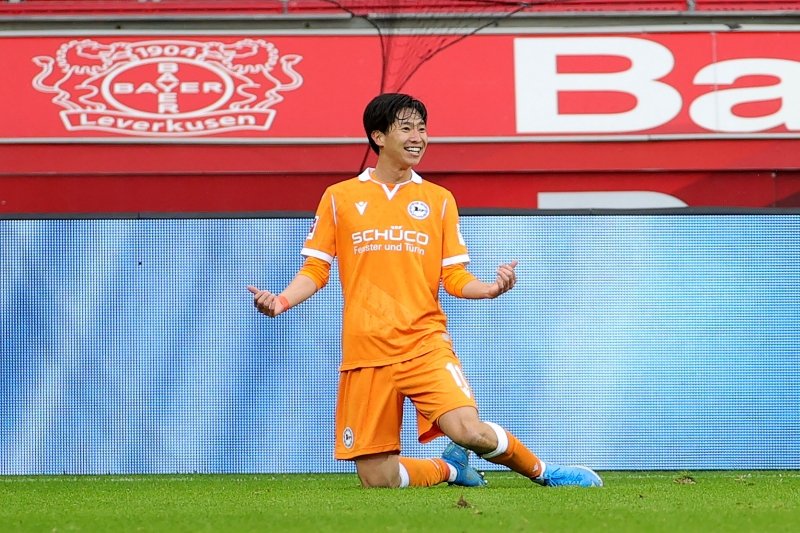 奥川雅也がブンデス1部で初得点！　堂安律の先制点に続いてチームの2点目ゲット