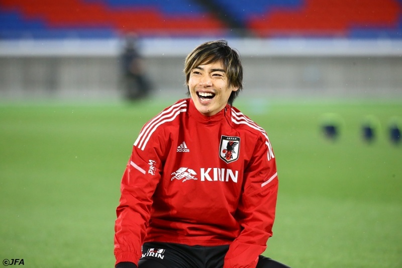 伊東純也