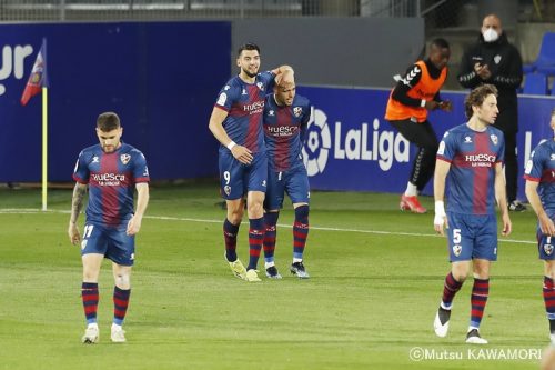 Huesca_Elche_210409_0006_