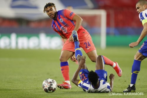Porto_Chelsea_210407_0005_