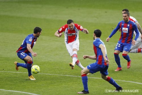 Eibar_Alaves_210501_0002_