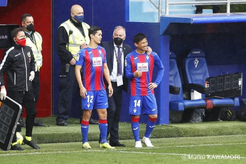 Eibar_Alaves_210501_0008_