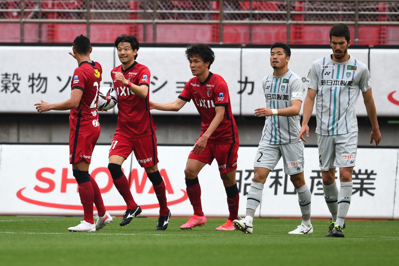 鹿島と札幌がグループAを突破！　カズは最年長出場記録を更新／ルヴァン杯GS第5節