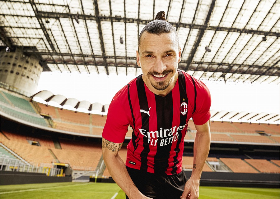 プーマ提供 ミランの来季ホームユニが発表 Move Like Milan がコンセプト サッカーキング