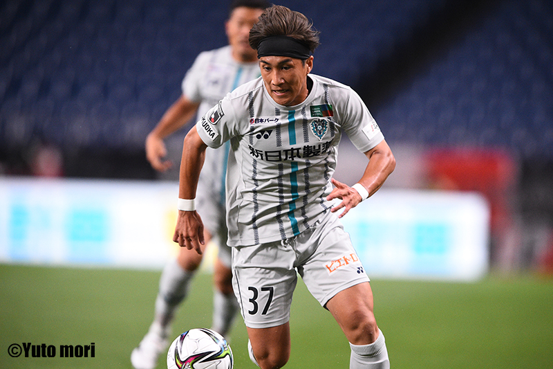 写真ギャラリー 21 6 27 明治安田生命j1リーグ第節 浦和レッズ 2 0 アビスパ福岡 サッカーキング