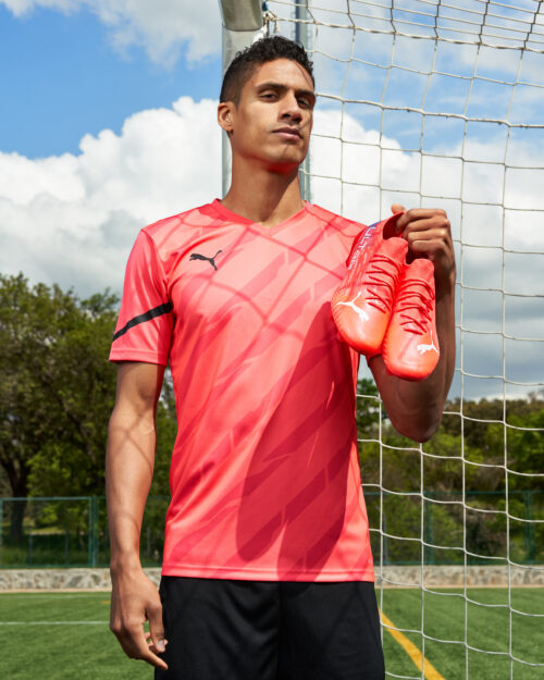 21AW_SOCIAL_TS_Football_FasterFootball_Q3_Ultra_Varane_2000x2500px_0839