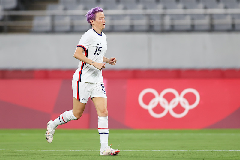 W杯覇者が黒星発進…米女子代表FWラピノー、完敗で「お尻を蹴飛ばされた