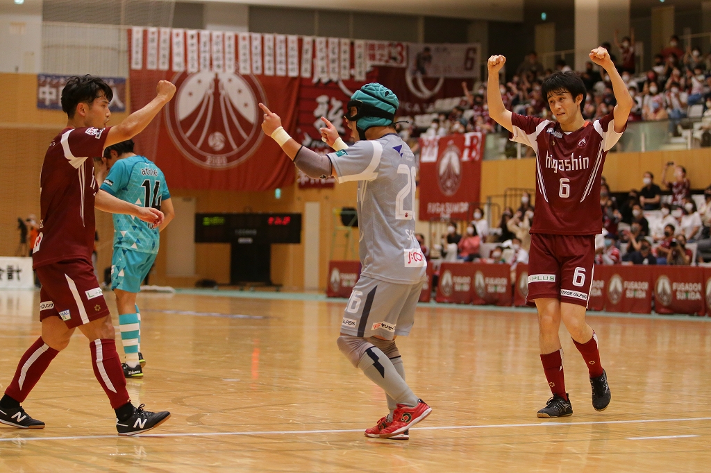 KNK_5784