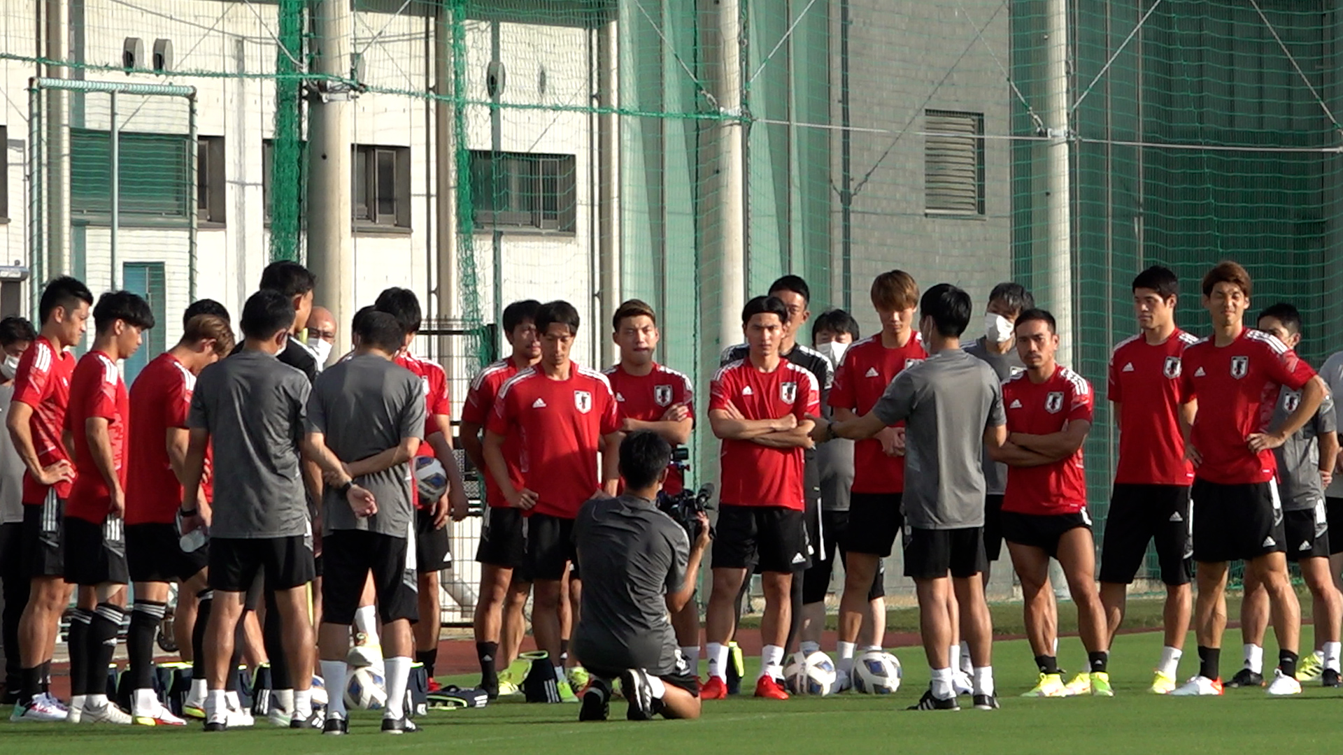 最終予選の初戦まであと3日 日本代表が始動 初日の練習には17名が参加 サッカーキング