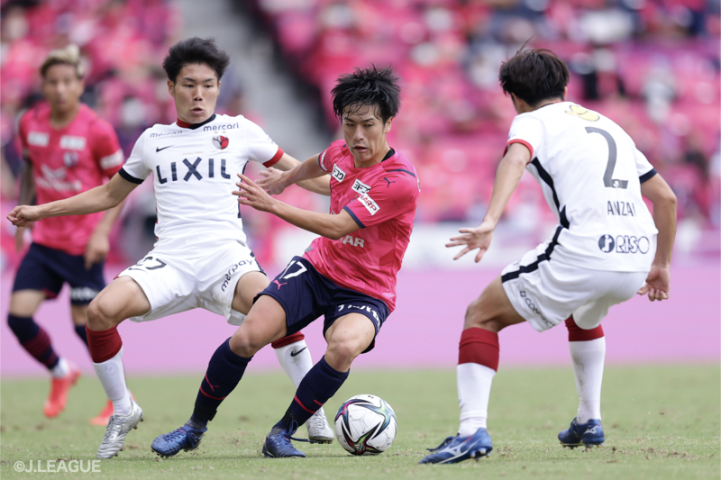 上田綺世の2得点で鹿島が逆転勝利！　C大阪は乾がアシストも一歩及ばず