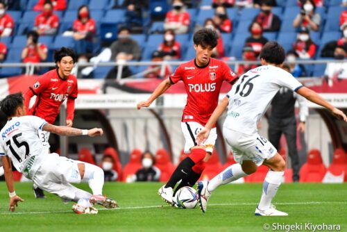 20211016 J1 Urawa vs GOsaka Kiyohara15(s)