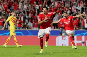 サウサンプトン吉田麻也 本拠地デビュー戦で示した日本人dfの力 サッカーキング