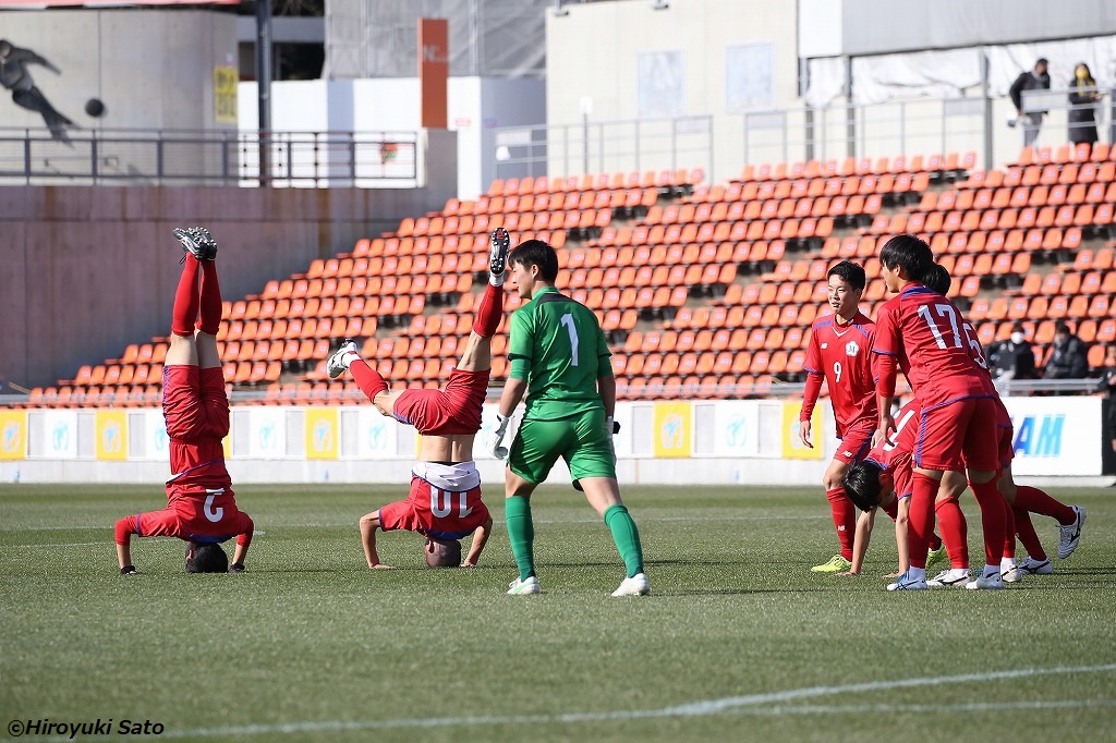 写真ギャラリー 21 12 29 第100回全国高校サッカー選手権大会 1回戦 西武台 0 1 三重 サッカーキング