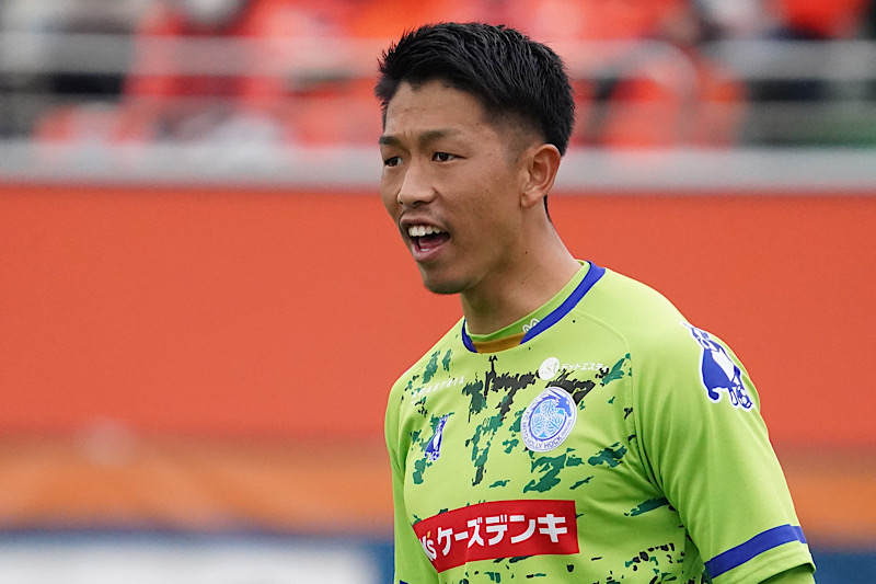 牲川歩見