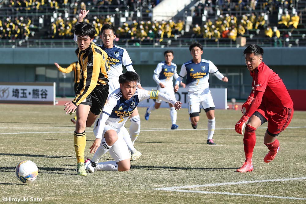 途中出場のFW高足善が2ゴール！…前橋育英が鹿島学園に競り勝ちベスト8へ