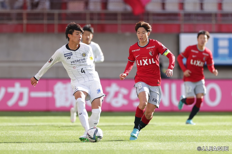 鹿島が今季2勝目！　途中出場の荒木遼太郎が決勝点…連勝スタートの柏は初黒星