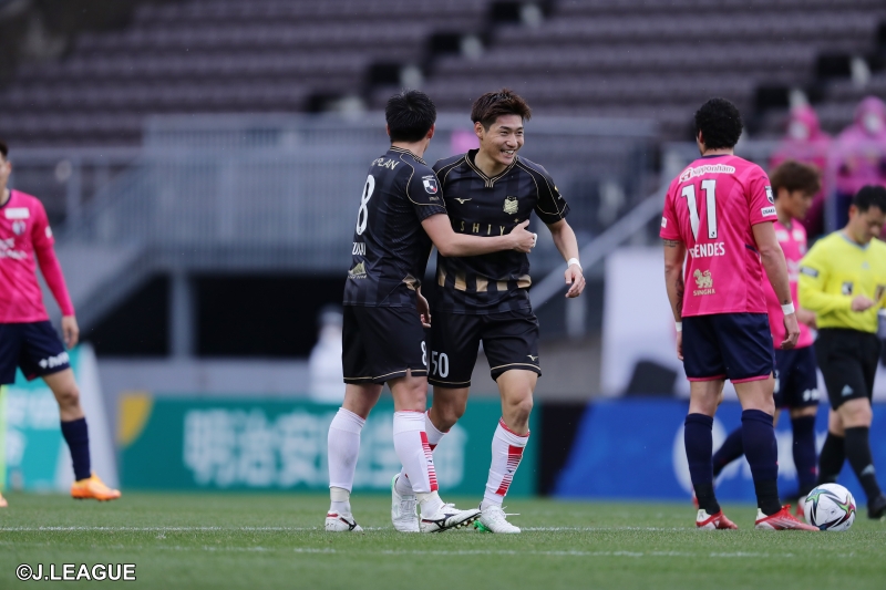 札幌がJ1新記録の開幕5試合連続ドロー…敵地でC大阪に2度追いつく
