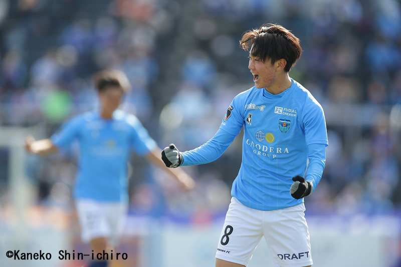 【写真ギャラリー】2022.2.27 明治安田生命J2リーグ第2節 横浜FC 1－0 V・ファーレン長崎