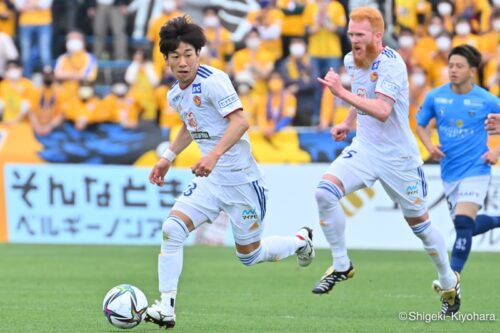 20220417 J2 YokohamaFC vs Sendai Kiyohara22(s)