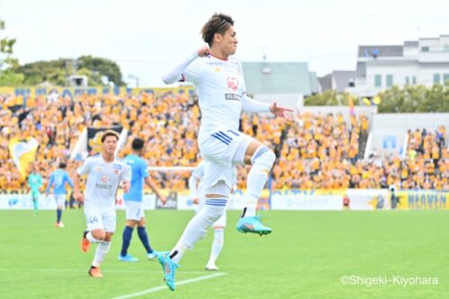 20220417 J2 YokohamaFC vs Sendai Kiyohara3(s)