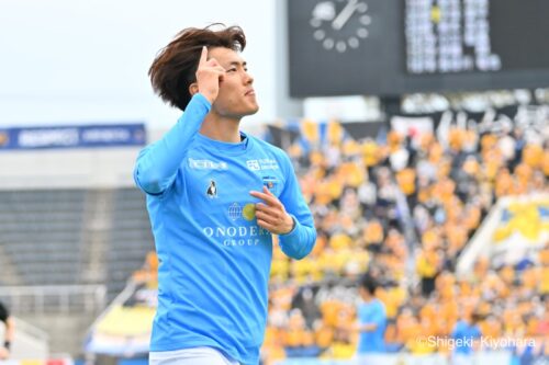 20220417 J2 YokohamaFC vs Sendai Kiyohara5(s)