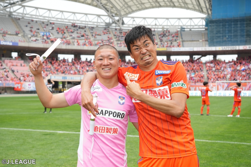 首位仙台が2試合連続の4得点勝利…新潟は横浜FCとの上位対決制し2位浮上／J2第17節