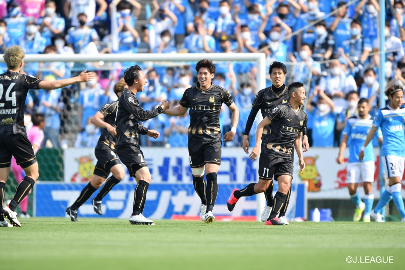 勝利したコンサドーレ札幌