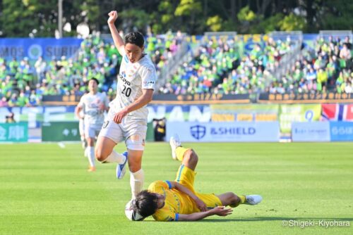 20220503 J1 Shonan vs Shimizu Kiyohara28(s)