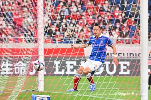 20220518 J1 Urawa vs YokohamaFM Kiyohara1(s)