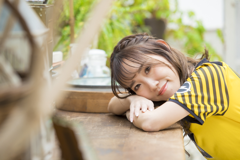 【SK×Pocochaコラボグラビア】IKUMI「Pocochaは世界を広げてくれる場所」